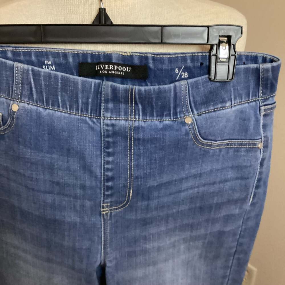 Liverpool Los Angeles The Slim Pull-On Mid-Rise Jeans Blue Size 6/28 - Picture 2 of 2